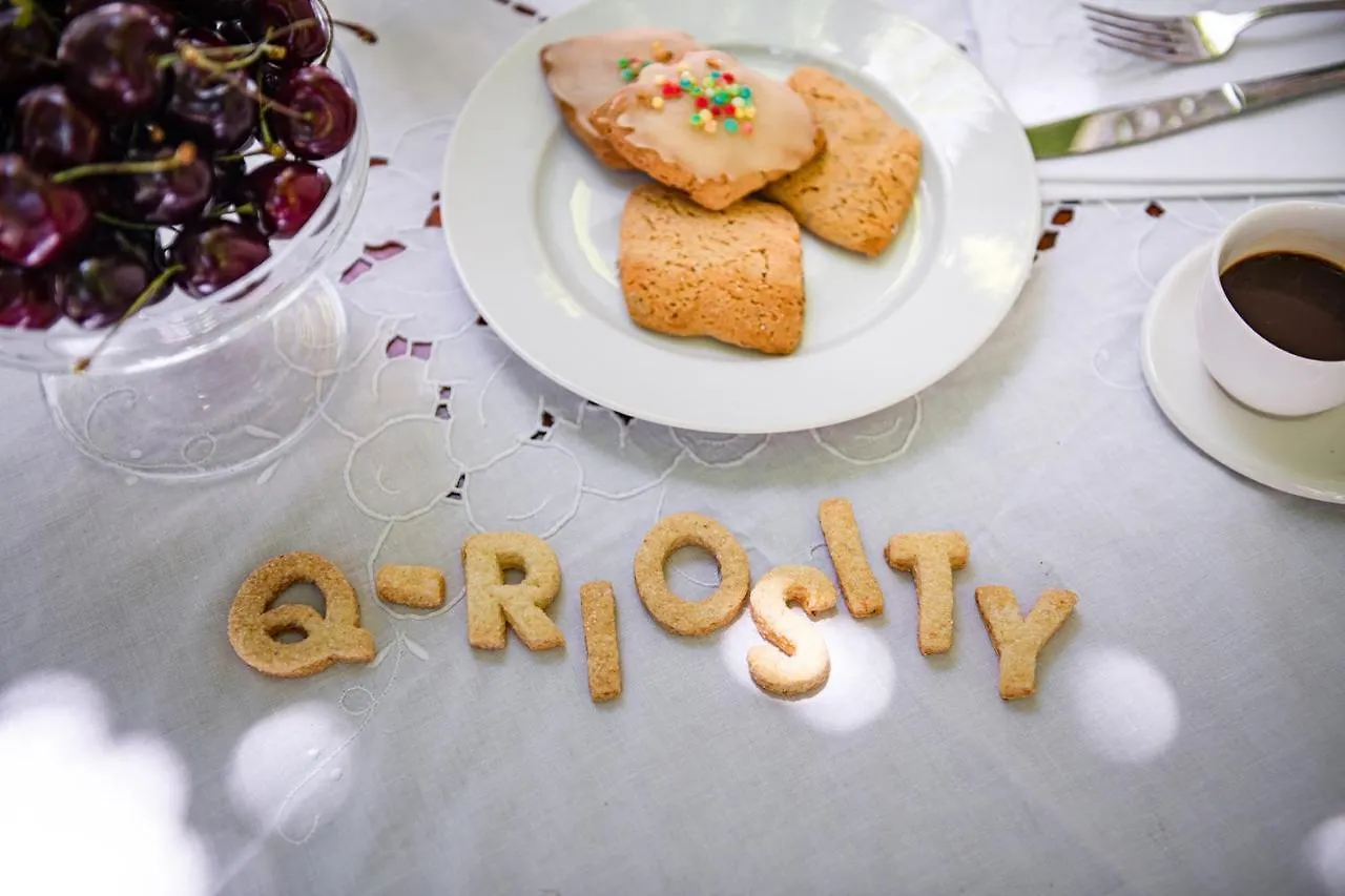 Q-Riosity Boutique Rooms Quartu Sant'Elena Italy